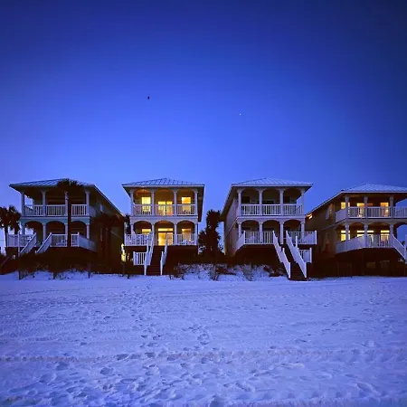 Southern Comfort - Beautiful Private Beachfront Home!